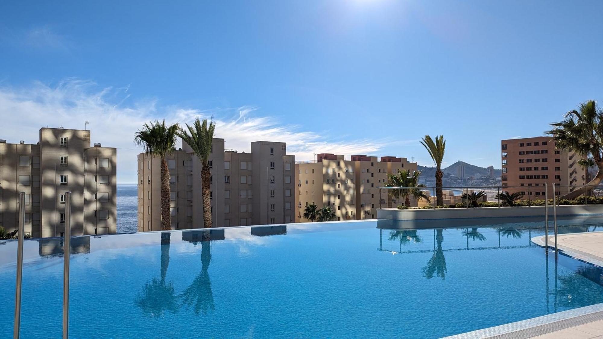 Sunset Cliffs Sea View Apartments 베니돔 외부 사진
